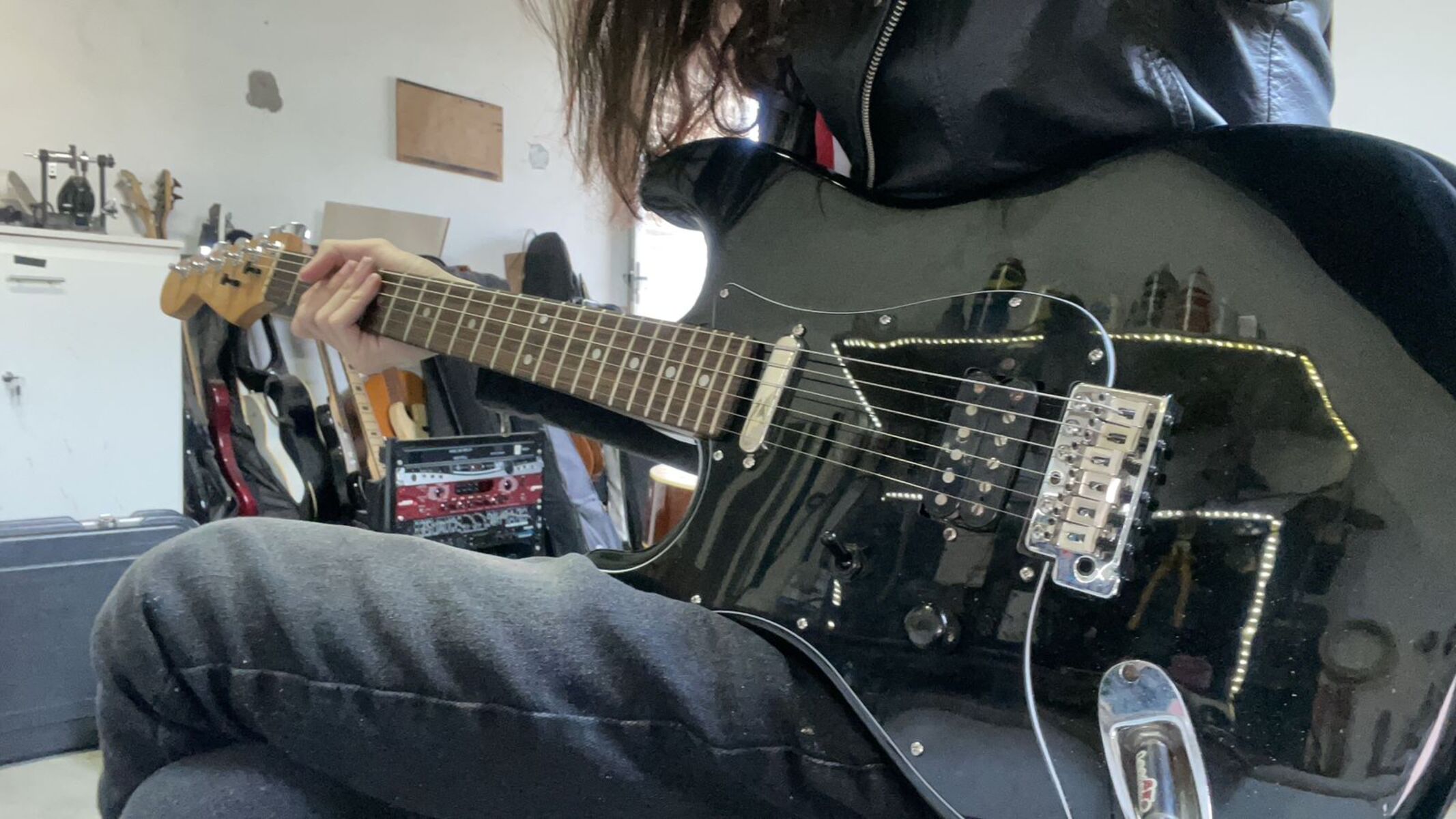 Music Gear Setup by marrett_mars_sixx featuring Fender Stratocaster Electric Guitar