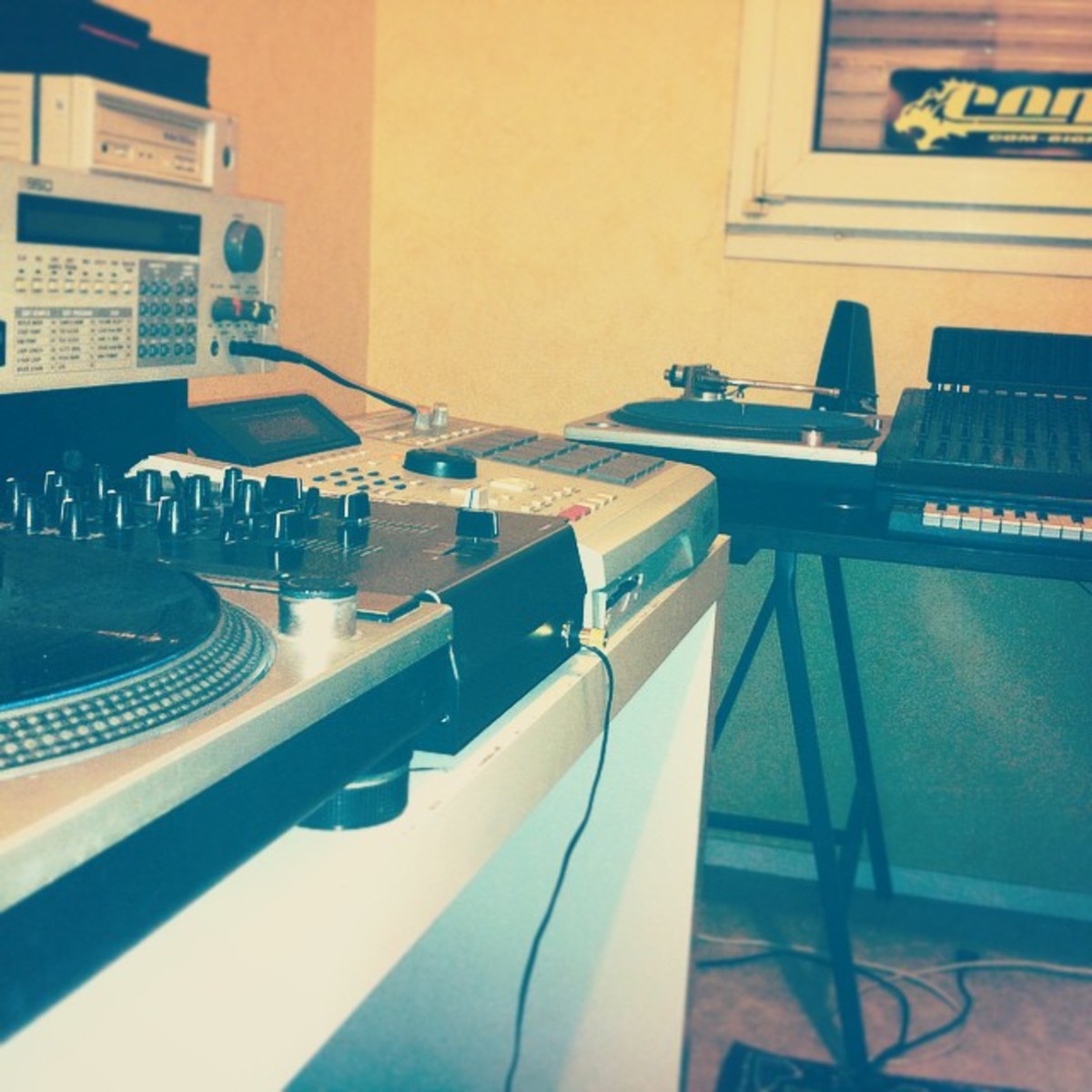 qamar's music gear photo