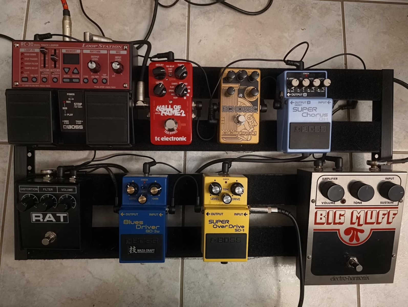 Boss Pedalboard by thanasis featuring Palmer Pedalbay 60, Boss RC-30 Loop Station, and TC Electronic Hall of Fame 2 Reverb and 6 more pieces of gear