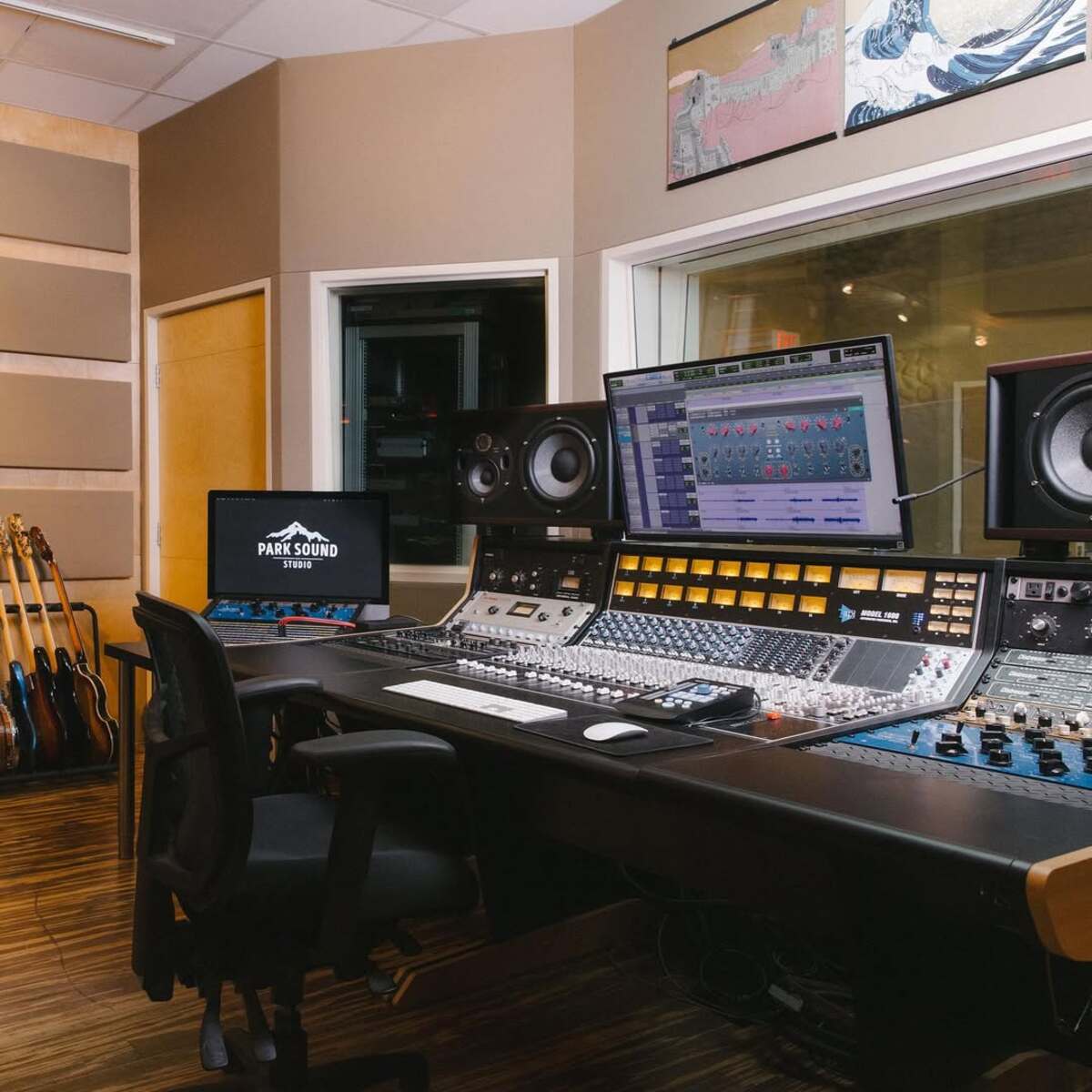Electronic Studio Setup by andyshick featuring API 1608 Console, Teletronix LA-2A Leveling Amplifier, and Universal Audio 1176LN and 10 more pieces of gear