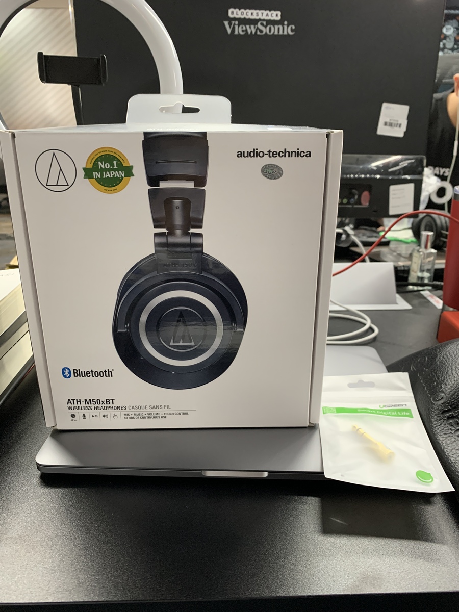 Music Gear Setup by cutoi featuring Audio-Technica ATH-M50xBT Professional Monitor Headphones