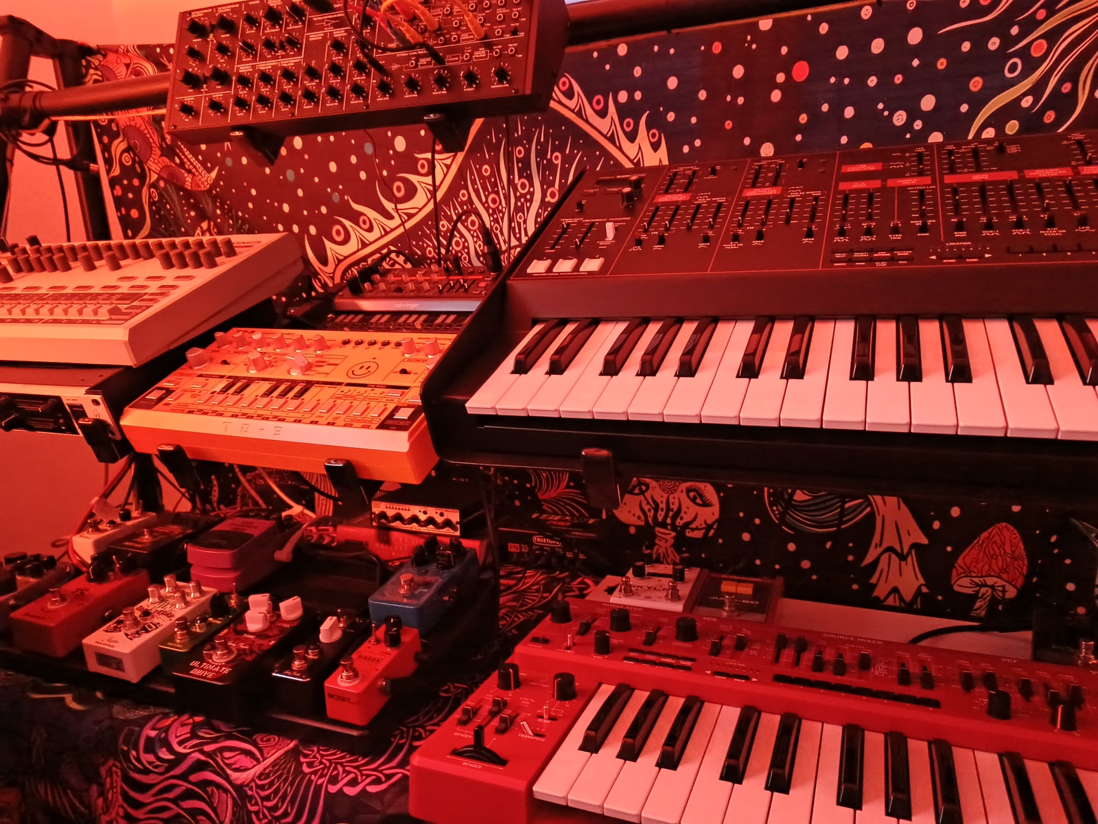 Electronic Studio Setup by unknownforce featuring Behringer K-2 MK II Semi-modular Analog Synthesizer, Behringer RD-9, and Behringer JT Mini Polyphonic 3-voice Analog Synthesizer and 6 more pieces of gear