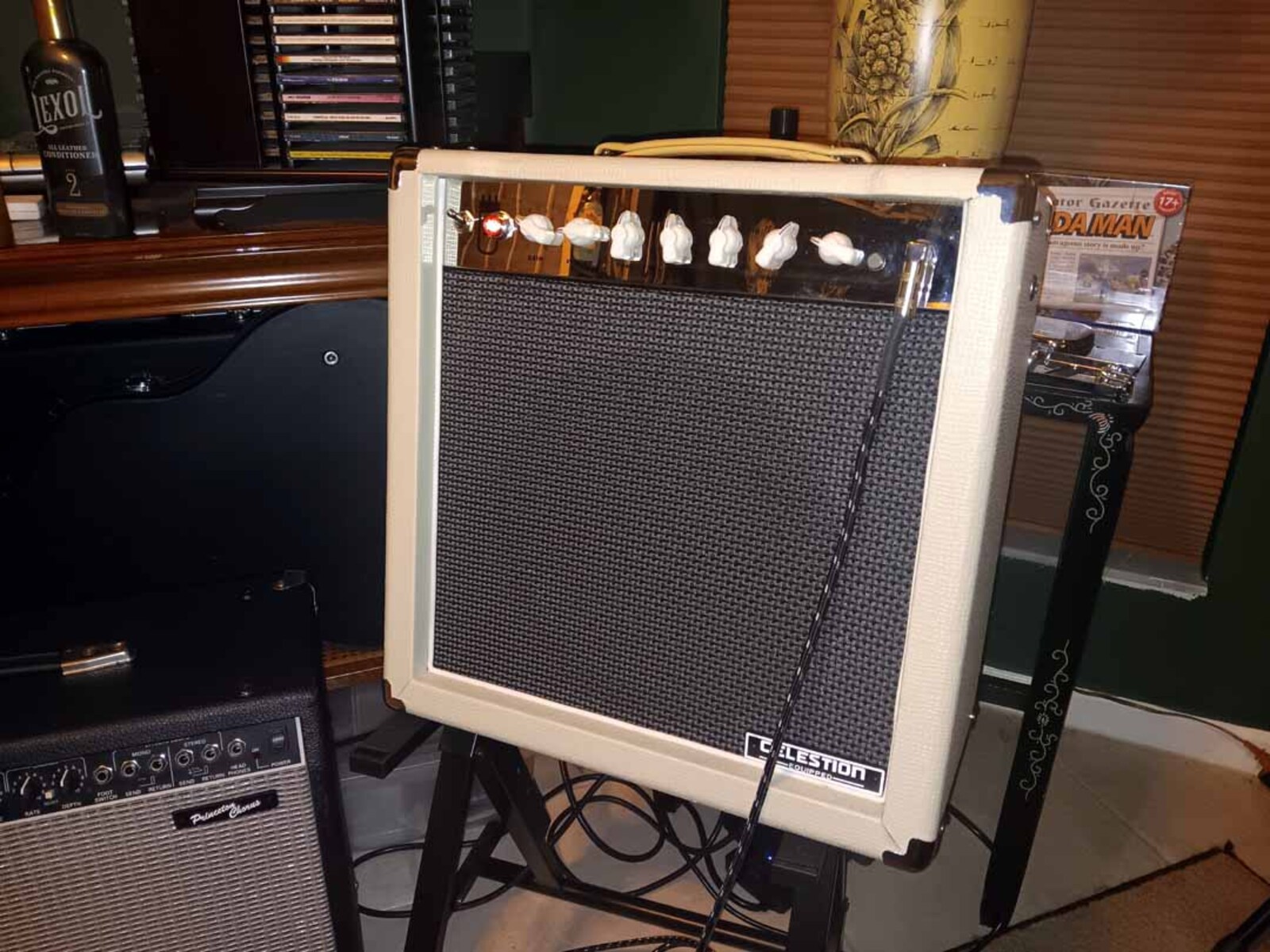 Music Gear Setup by jeremy_crockett featuring Monoprice Stage Right 15-Watt Tube Amp