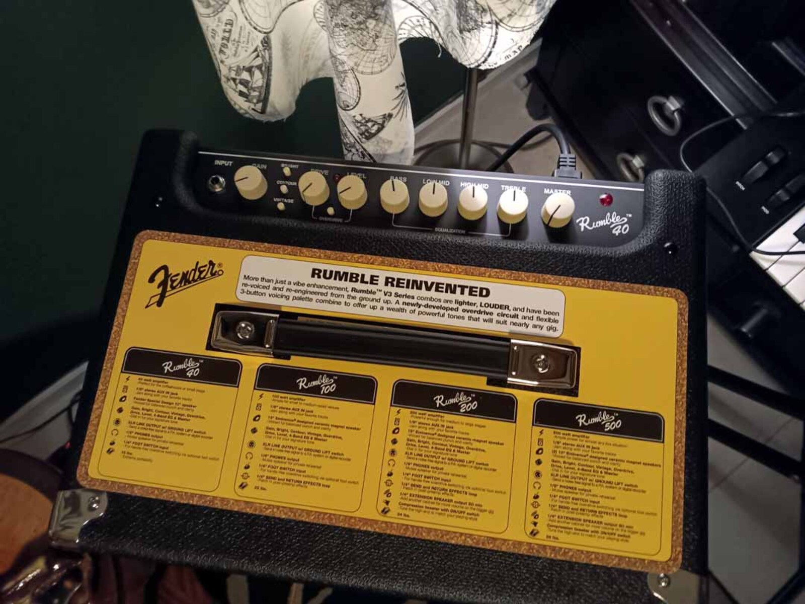 Amp Rig by jeremy_crockett featuring Fender Rumble 40 V3
