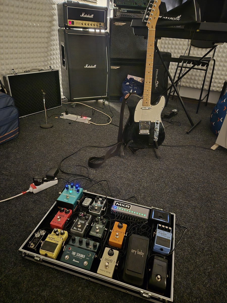 Fender Amp Rig by kristian_torlakov featuring Marshall SC20H Studio Classic and Fender American Standard Telecaster