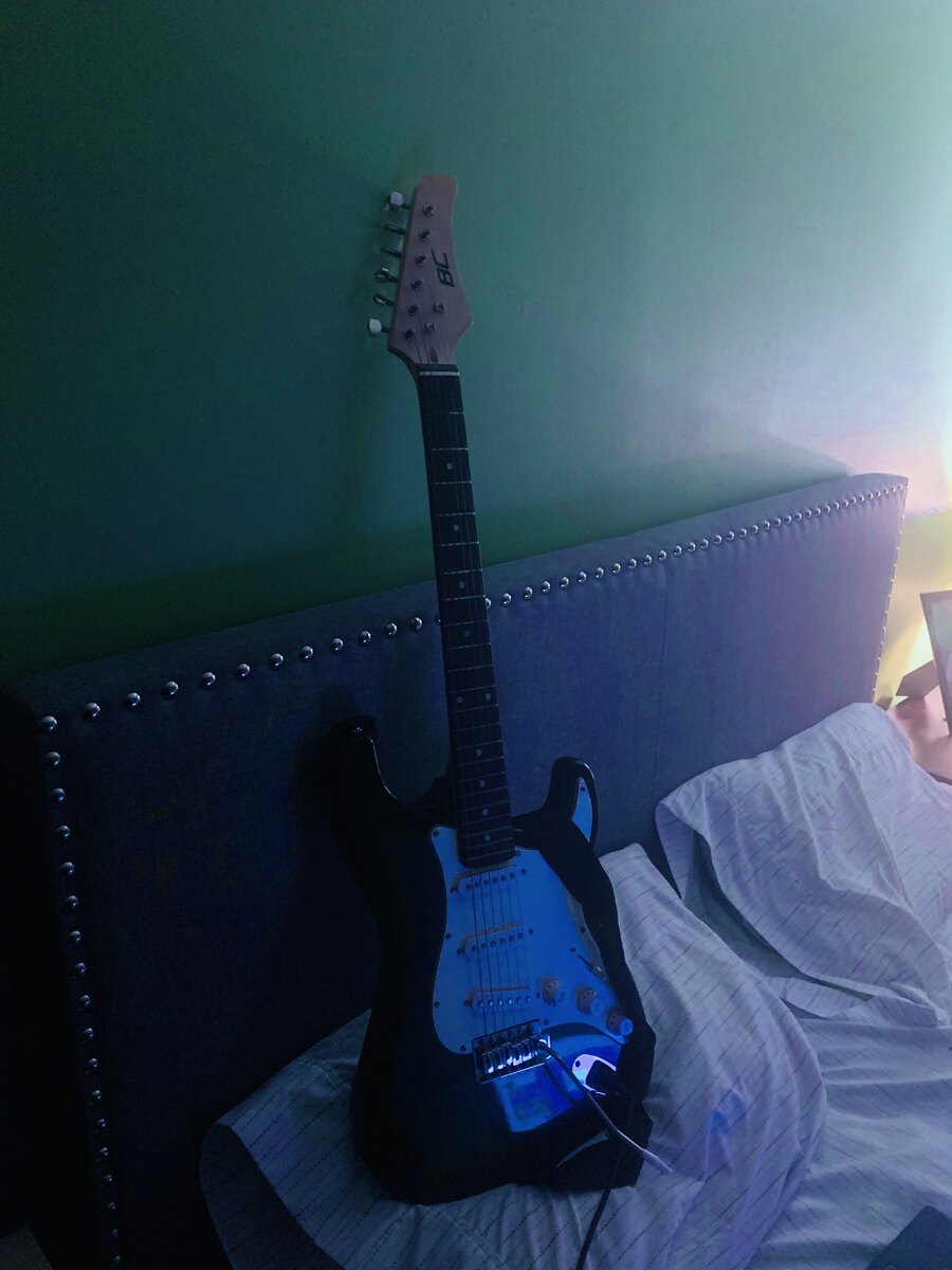 Music Gear Setup by mxva featuring Fender Stratocaster clone