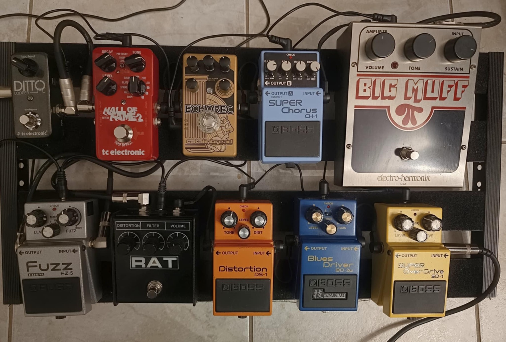 Boss Pedalboard by thanasis featuring Palmer Pedalbay 60, TC Electronic Ditto Looper, and TC Electronic Hall of Fame 2 Reverb and 8 more pieces of gear