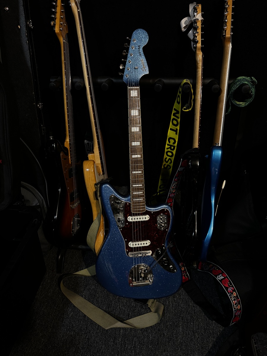 Music Gear Setup by sonicboof featuring Squier Classic Vibe '70s Jaguar