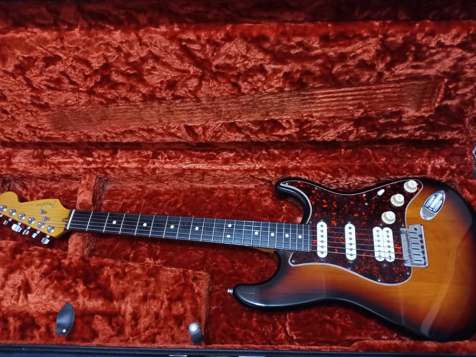 Music Gear Setup by polonavarro featuring American Fender Stratocaster (Lone Star)