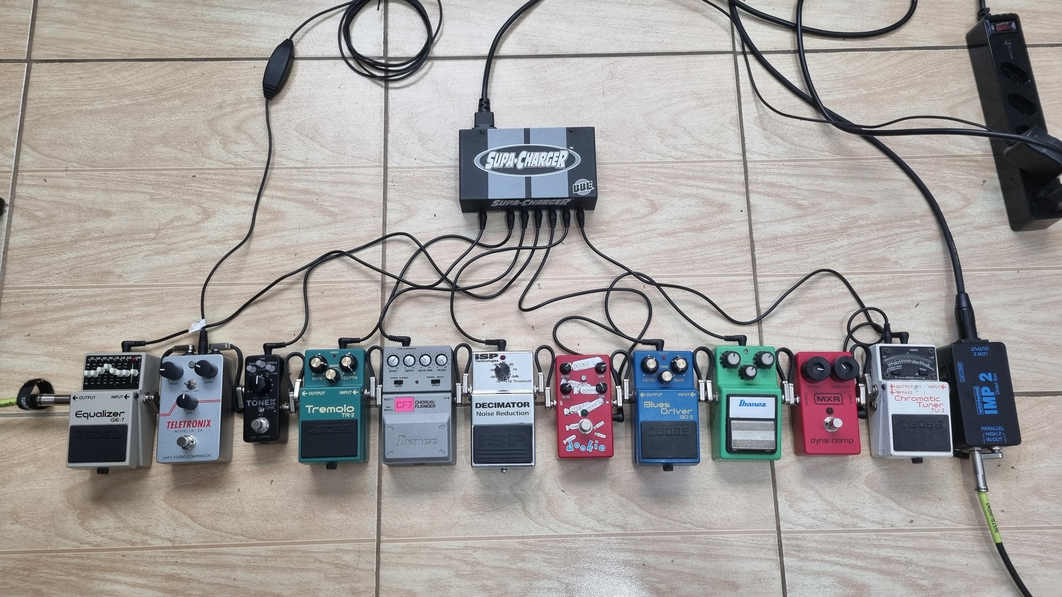 Pedalboard by joaoribeiro featuring Whirlwind IMP 2 Unbalanced to Balanced Audio Converter, Boss TU-3 Chromatic Tuner, and MXR M102 Dyna Comp and 12 more pieces of gear