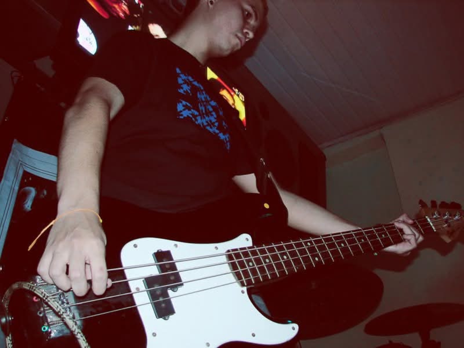 Live Rig by joaoribeiro featuring Squier Precision Bass