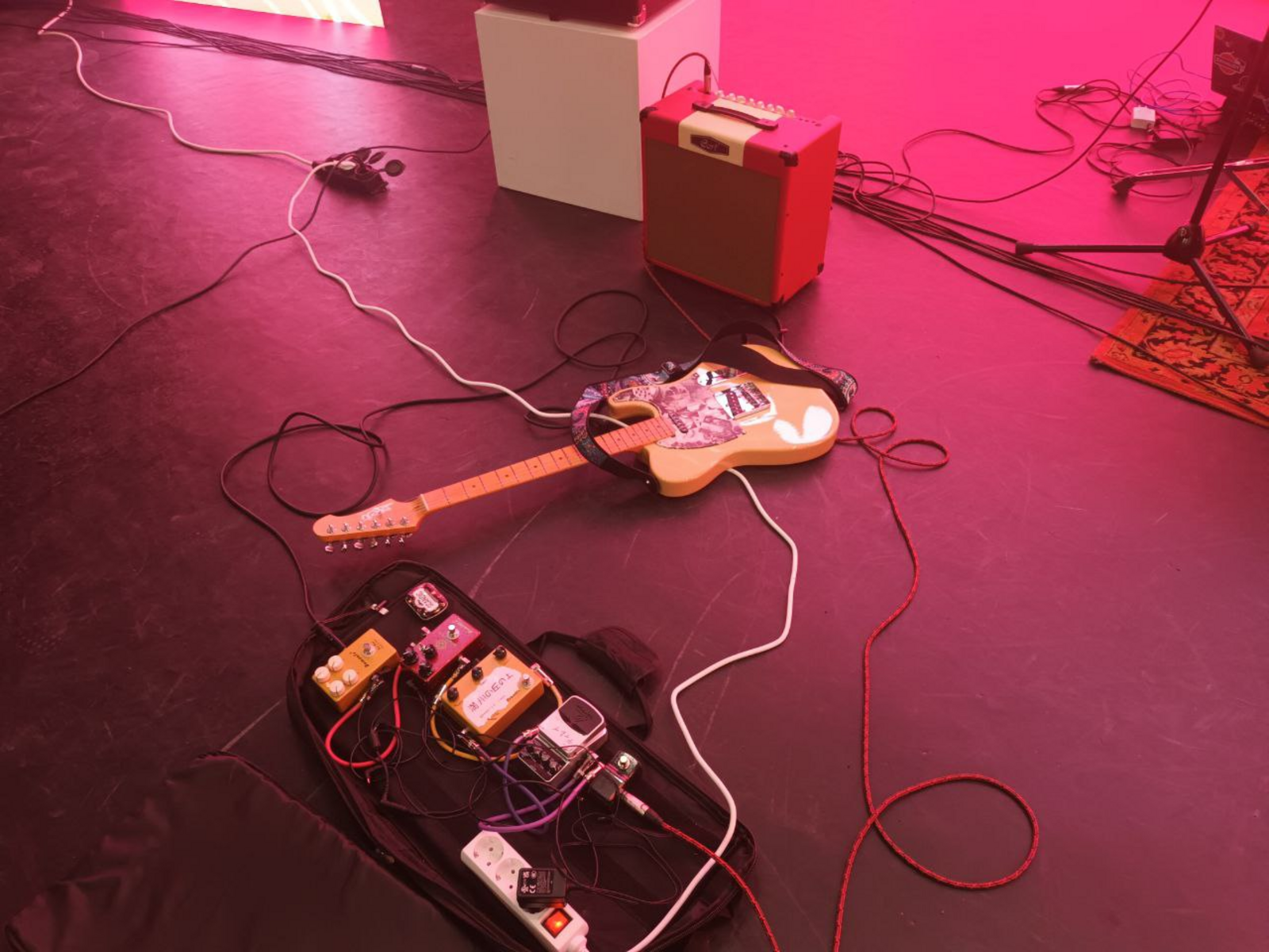 Live Rig by kir_aoi featuring Jet Guitars JT-350, Demonfx Jan Ray, and DemonFX Prince of Sound and 5 more pieces of gear