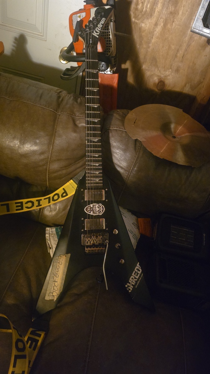 Music Gear Setup by deanieweeniesceo featuring Kramer Nite V