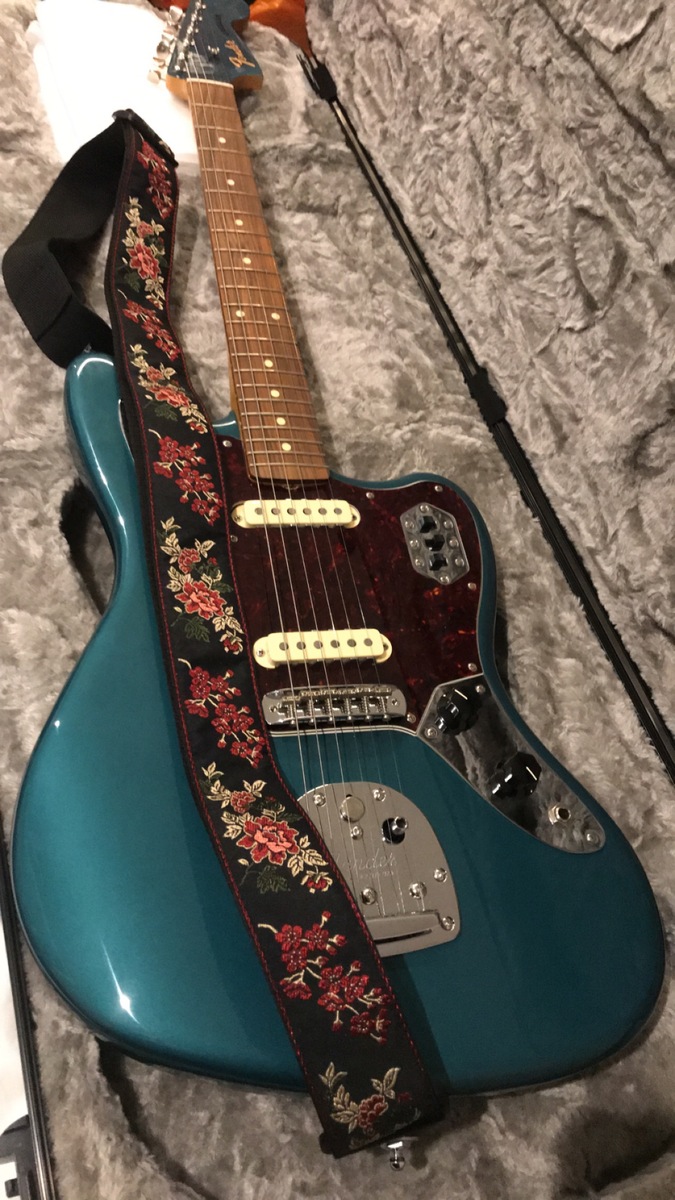 Metal Music Gear Setup by hobie featuring Fender Vintera '60s Jaguar, Ernie Ball Jacquard Red Rose, and Fender Security Strap Locks and 2 more pieces of gear