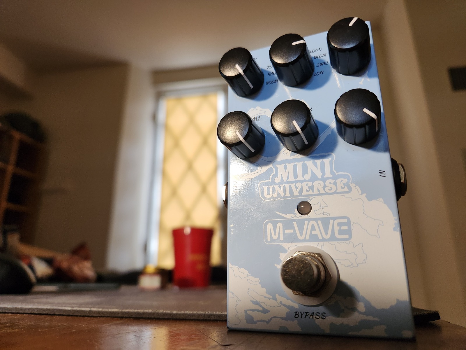 Pedalboard by klabunde featuring M-Vave Mini Universe