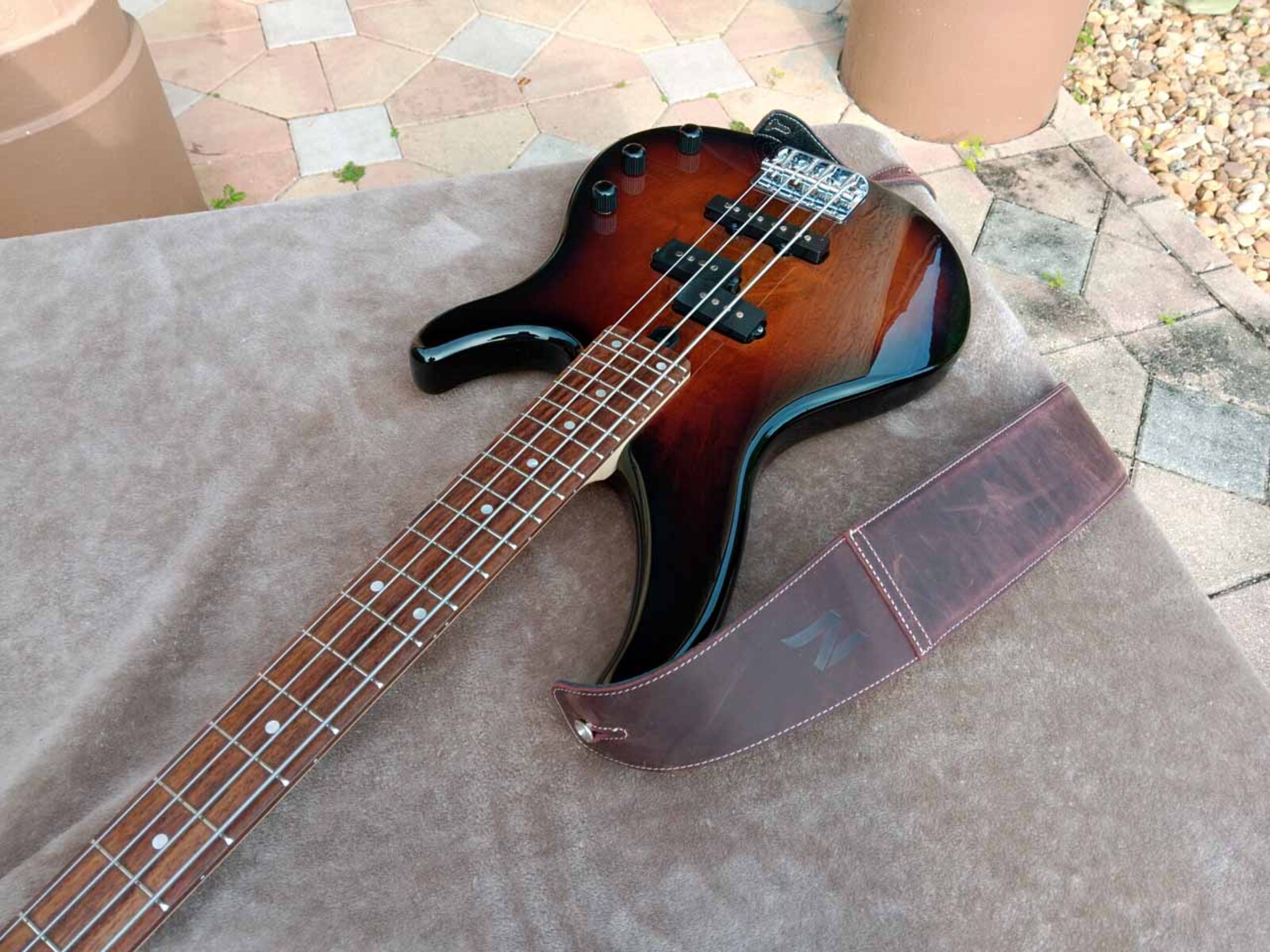 Music Gear Setup by jeremy_crockett featuring Yamaha Mango Wood 4-String Electric Bass Guitar