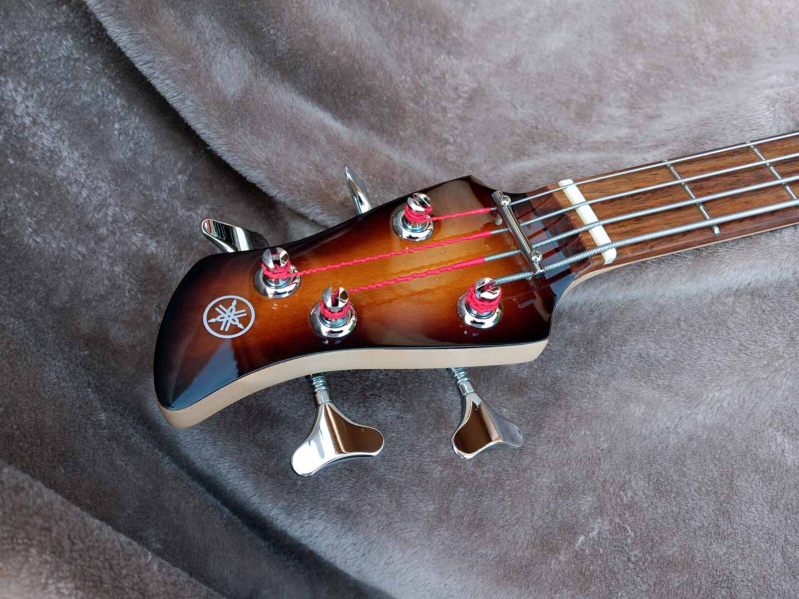 Music Gear Setup by jeremy_crockett featuring Yamaha Mango Wood 4-String Electric Bass Guitar