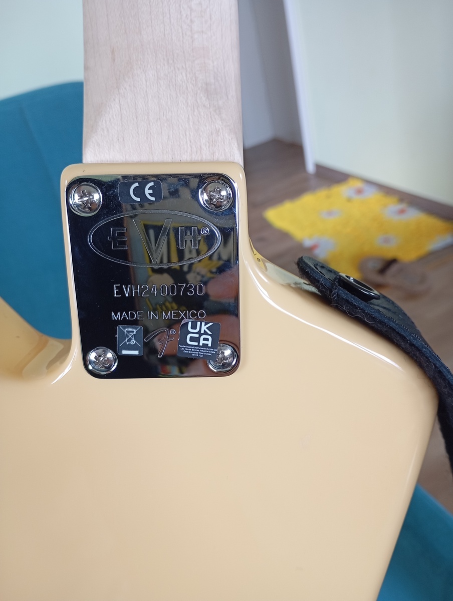 Music Gear Setup by strachowyj featuring EVH Limited Edition Star TOM
