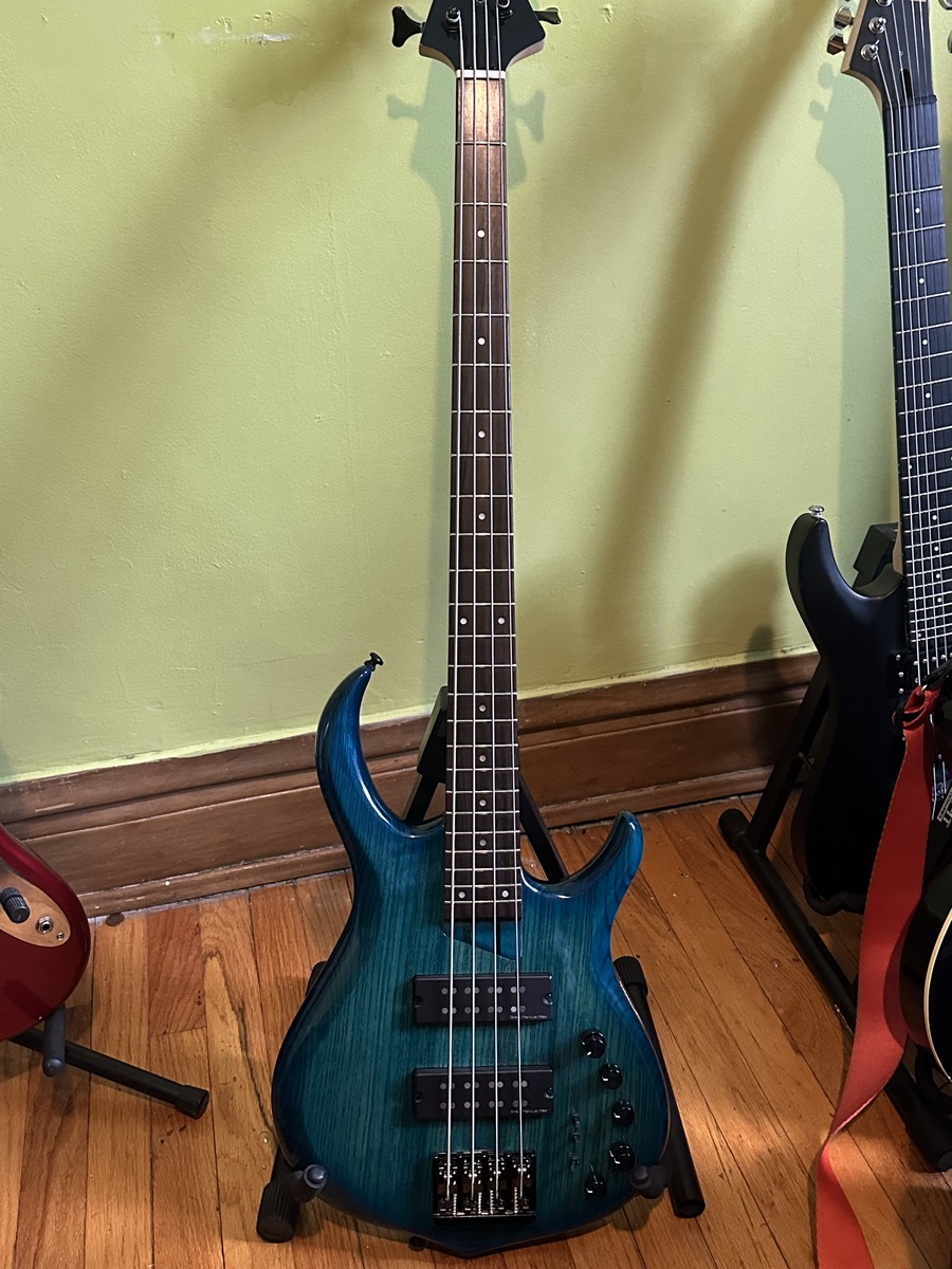 Music Gear Setup by langston_white featuring Sire USA Sire Marcus Miller M5 4-string Bass Guitar