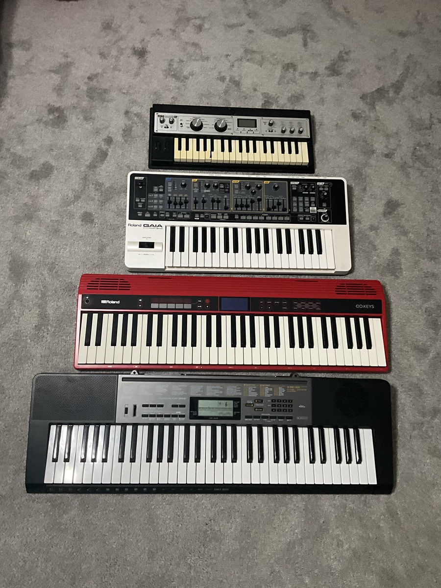 Roland Music Gear Setup by kaiden_cruz featuring Roland Gaia SH-01 Synthesizer, Casio LK-265 61-Key Key-Lighting Keyboard, and Roland GO:KEYS and 1 more piece of gear