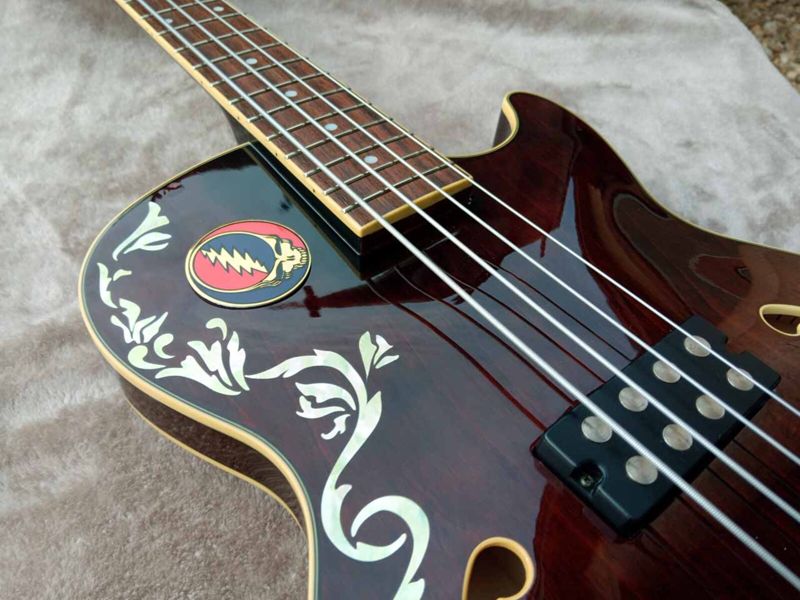 Music Gear Setup by jeremy_crockett featuring Ibanez Artcore AGB140 Semi-Hollowbody