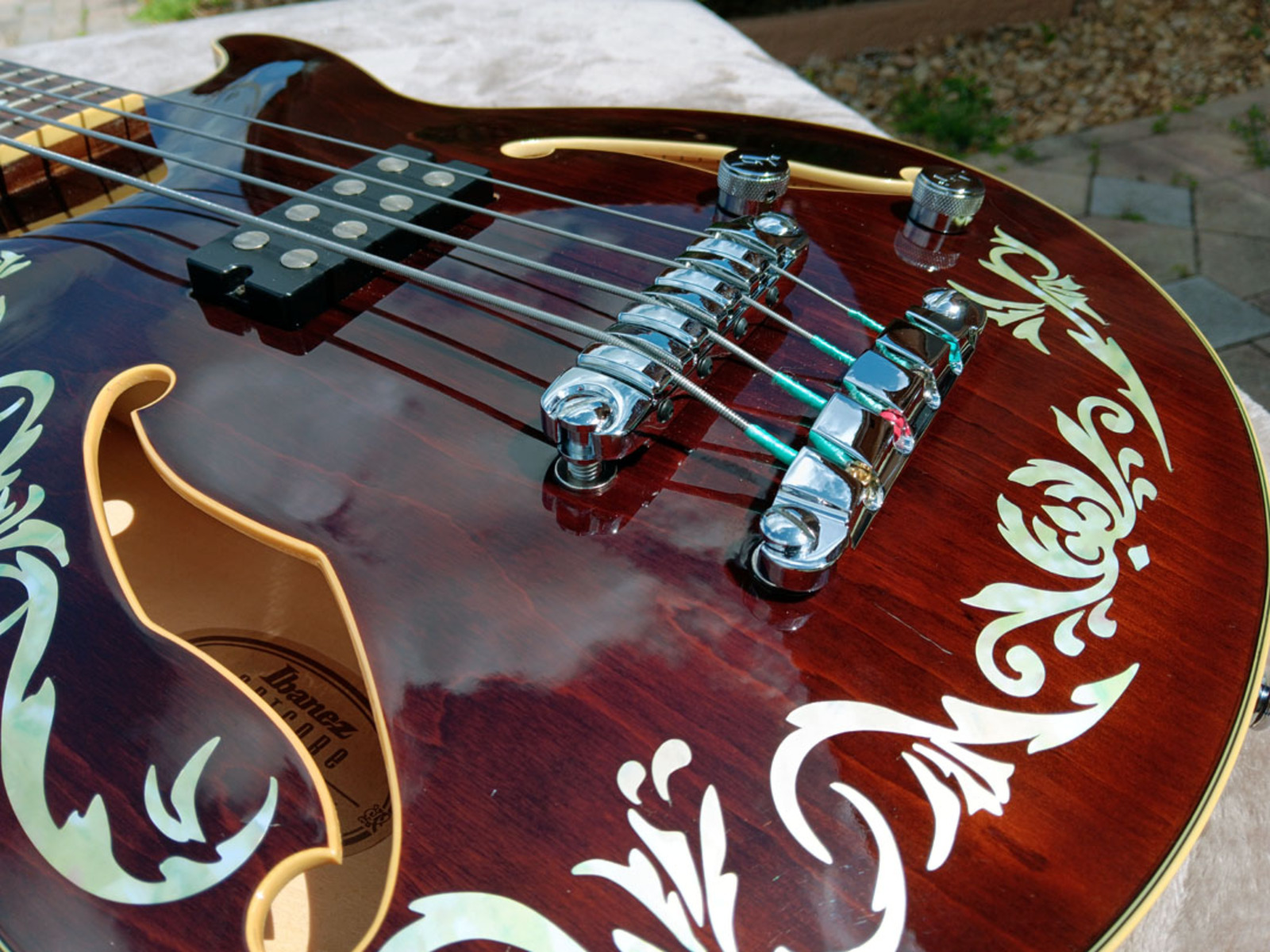 Music Gear Setup by jeremy_crockett featuring Ibanez Artcore AGB140 Semi-Hollowbody