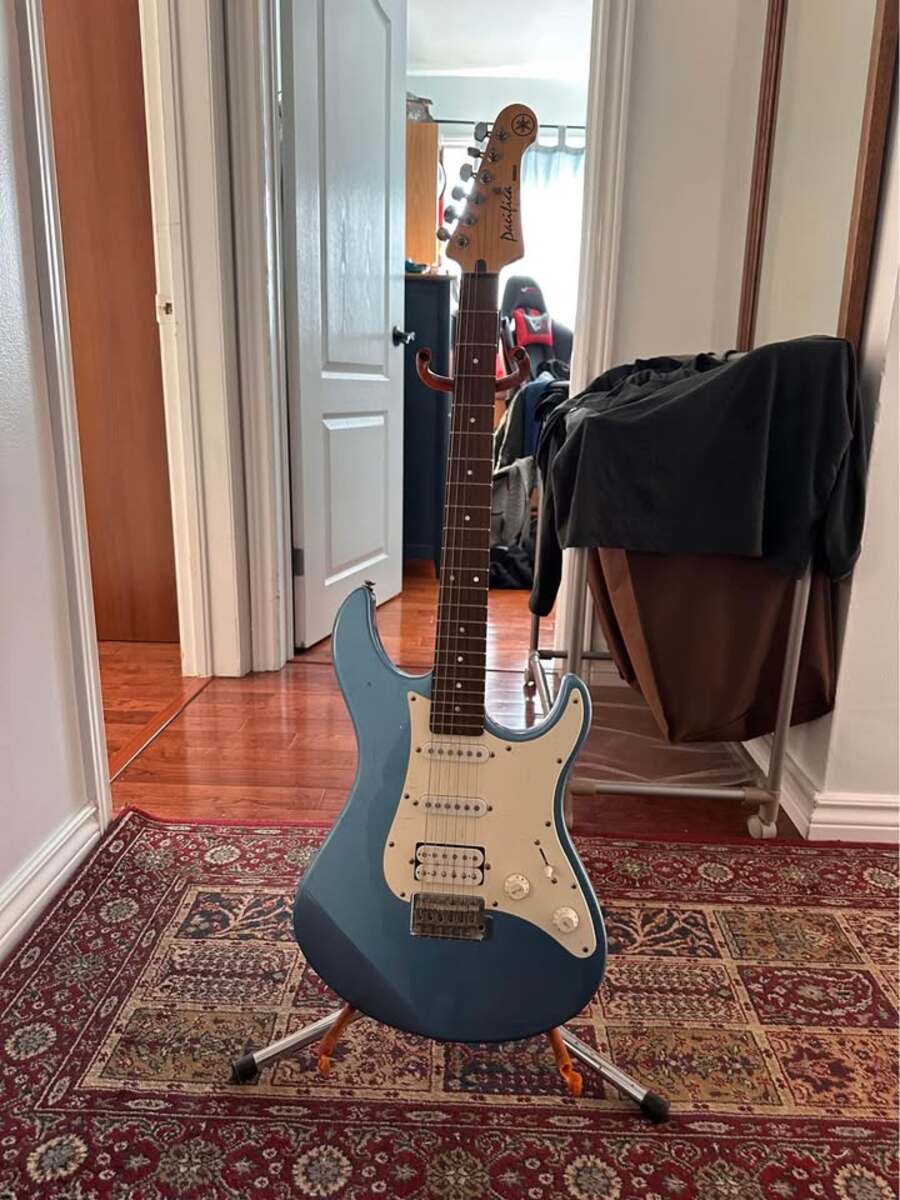 Music Gear Setup by sgazor12 featuring Yamaha Pacifica 012