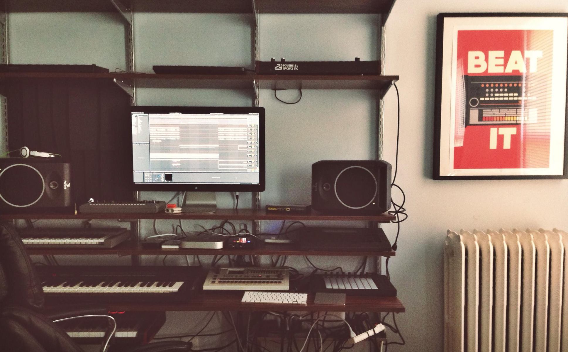 tomahawk's music gear photo