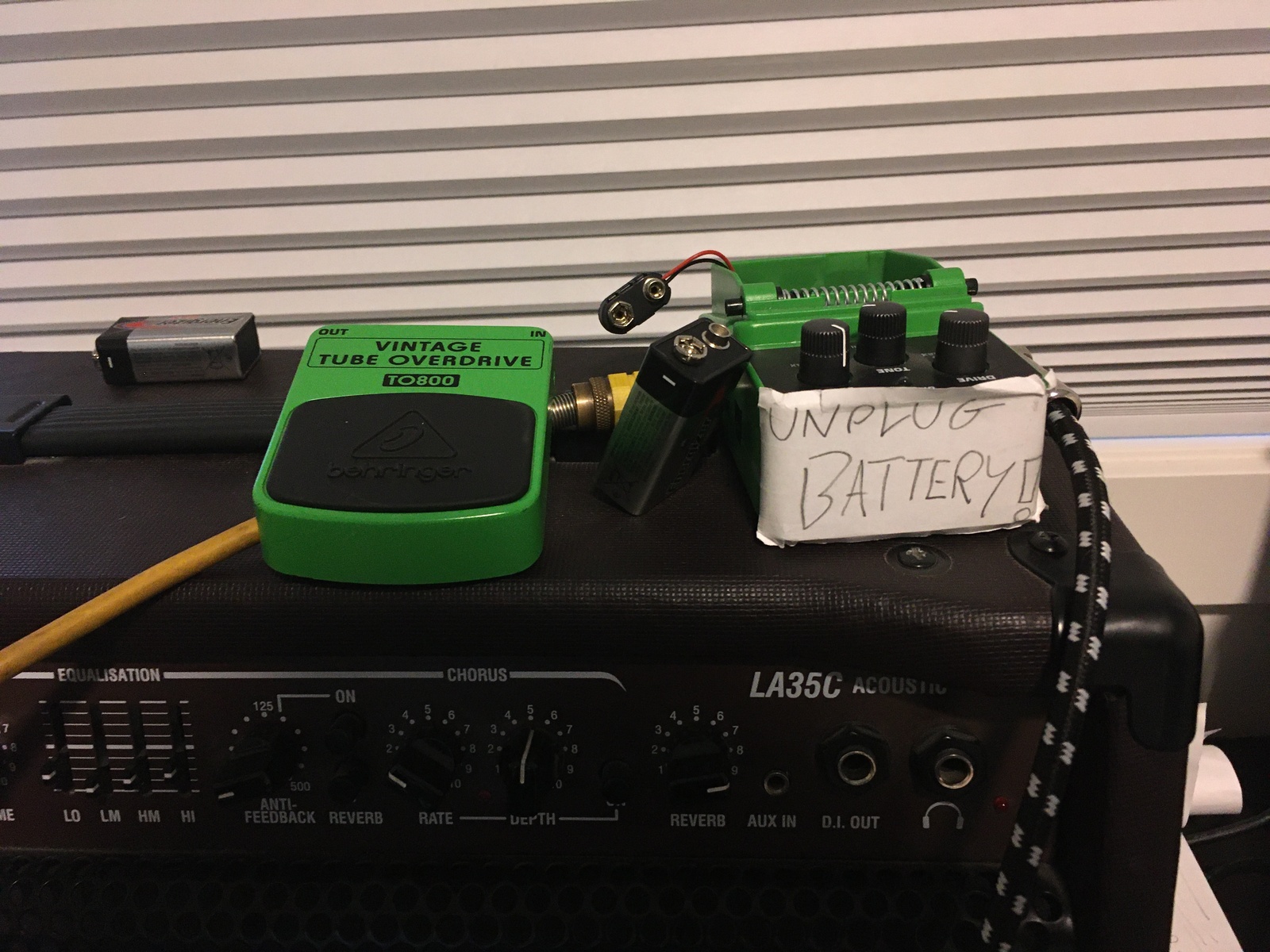 Behringer Pedalboard by poached featuring Laney LA35C and Behringer TO800 Vintage Tube Overdrive