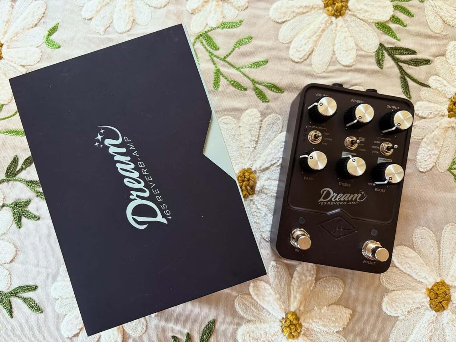 Country Studio Setup by grumpy featuring Universal Audio Dream '65 Reverb Amplifier