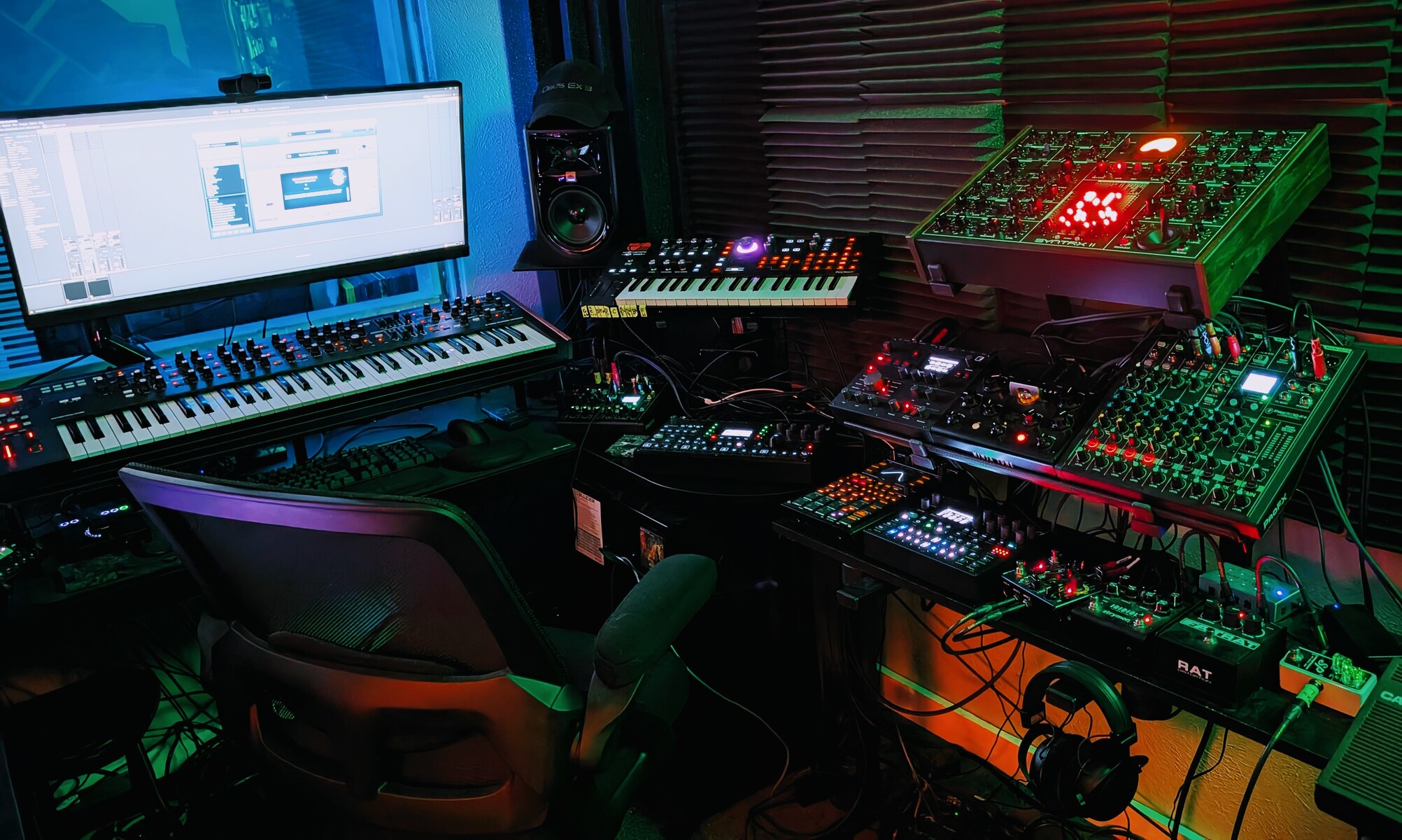Electronic Studio Setup by freezeetch featuring Novation Summit, Roland Super UA Audio Interface, and Ableton Live 12 Suite and 18 more pieces of gear