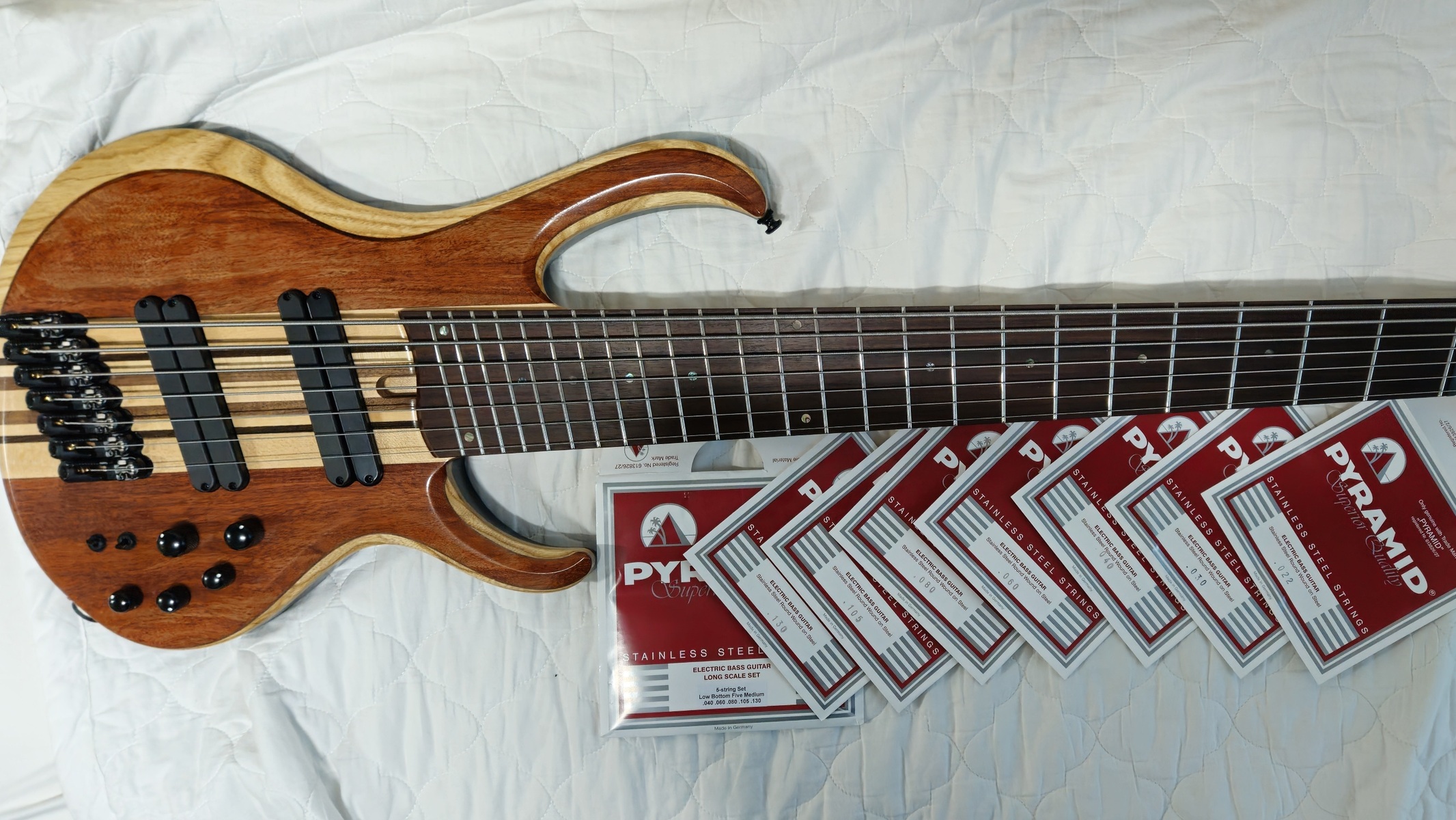 Music Gear Setup by xerena featuring Ibanez BTB7MS-NML