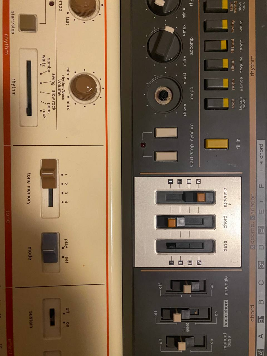 Electronic Synth Setup by doppler featuring Casio Casiotone MT-68 and Casio Casiotone MT-40
