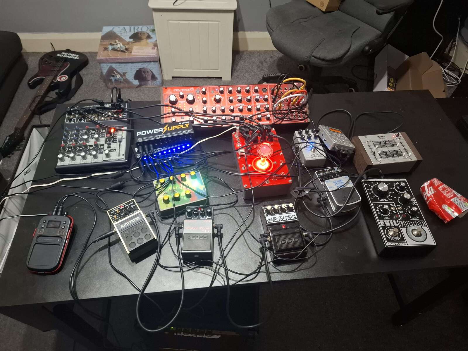 Metal Pedalboard by twiixo featuring Behringer Xenyx 1002fx, Behringer Neutron, and Audible Disease Dementia DM-1 and 10 more pieces of gear