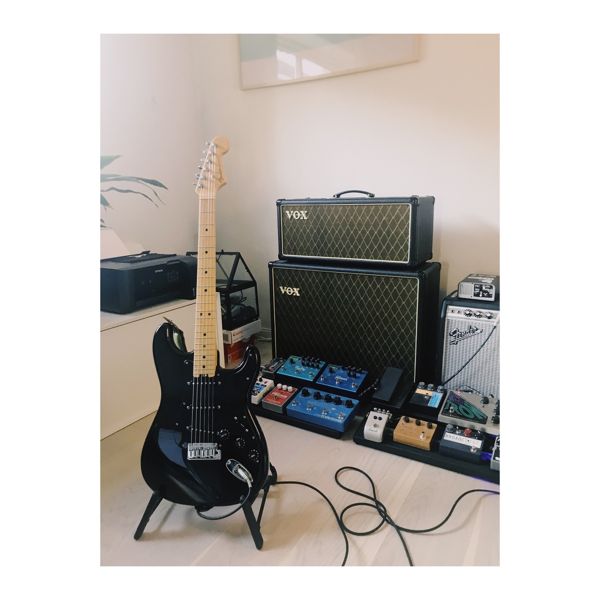 Electronic Studio Setup by diogo_valerio featuring Lollar Blackface Strat Pickups, Strymon BigSky, and Strymon Mobius Modulator and 11 more pieces of gear