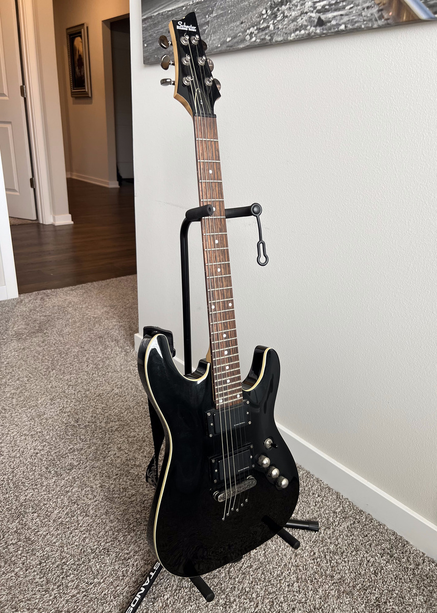 Music Gear Setup by cynic_cognition featuring Schecter Diamond Series C-1 Standard