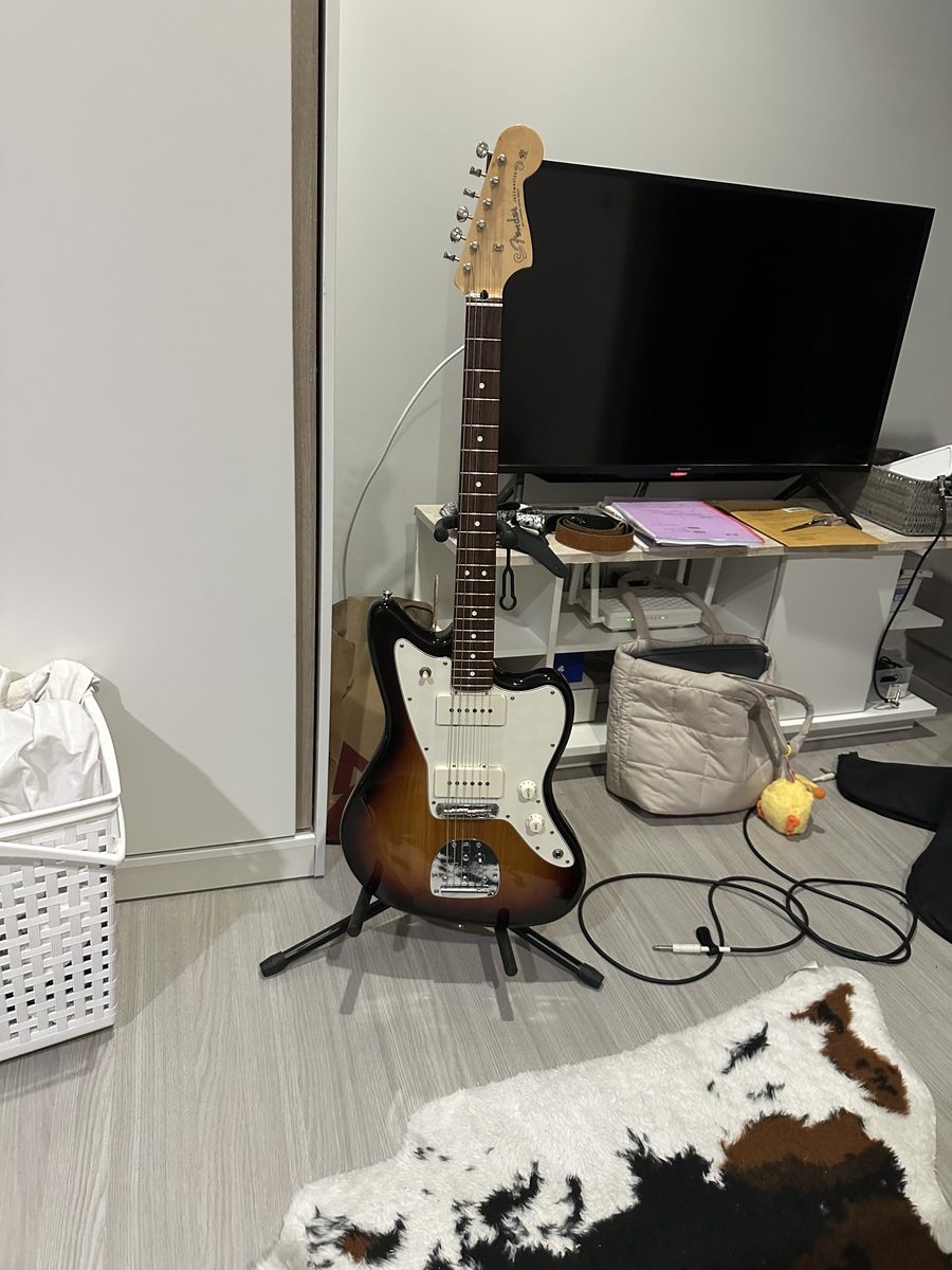 Music Gear Setup by tactiles featuring Fender MIJ Hybrid II Jazzmaster