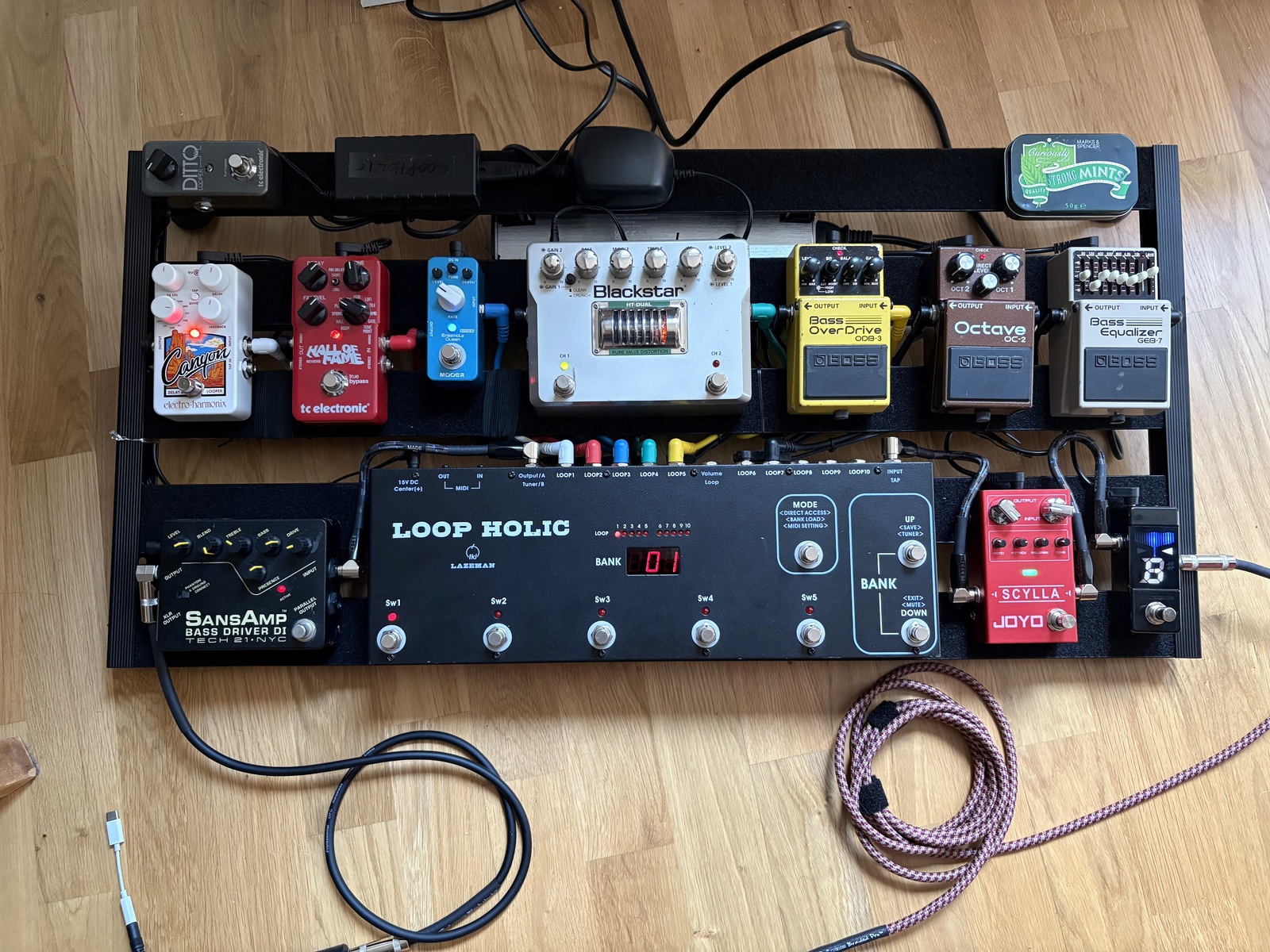 Pedalboard by paw_marques featuring TKI Technology Lazeman Loopholic, Tech 21 SansAmp Bass Driver DI V2, and Boss OC-2 Octaver and 11 more pieces of gear