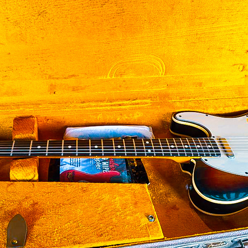 Photo of Fender American Vintage 62 Telecaster Custom in a guitar