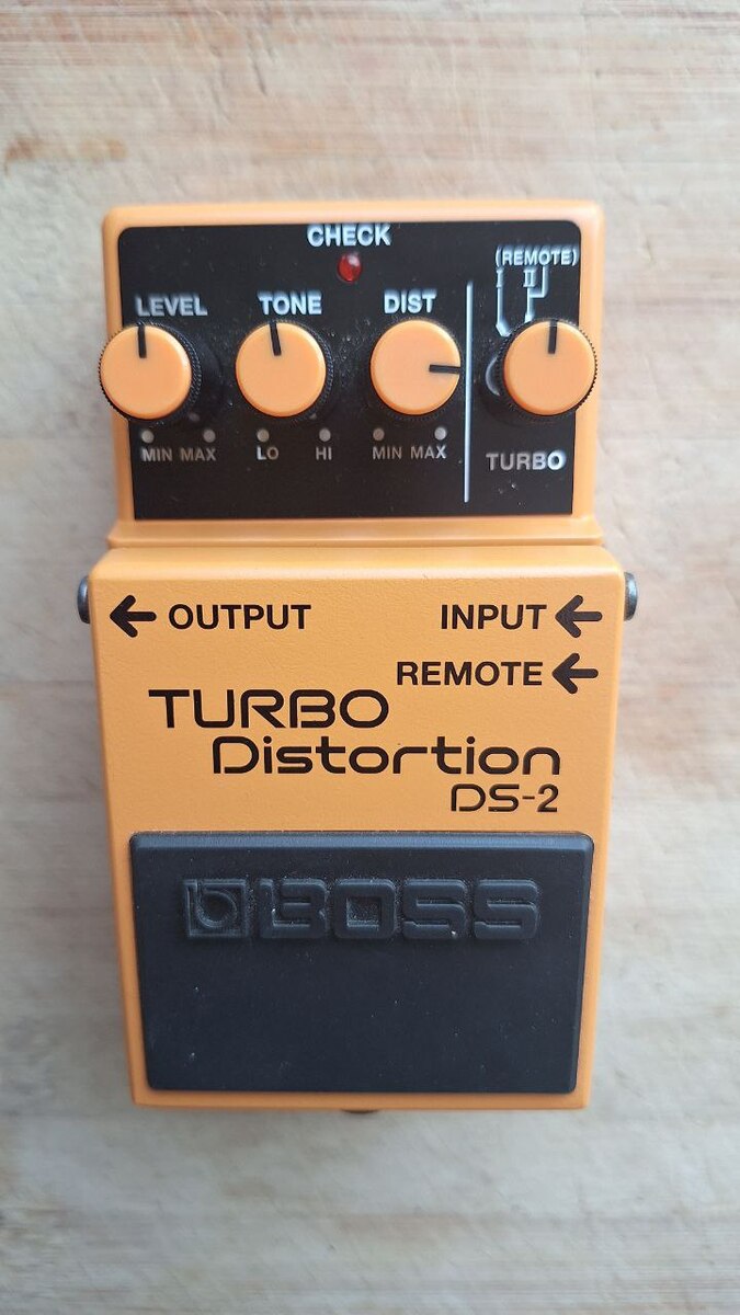 Studio Setup by sacha_il_bove_show featuring Boss DS-2 Turbo Distortion
