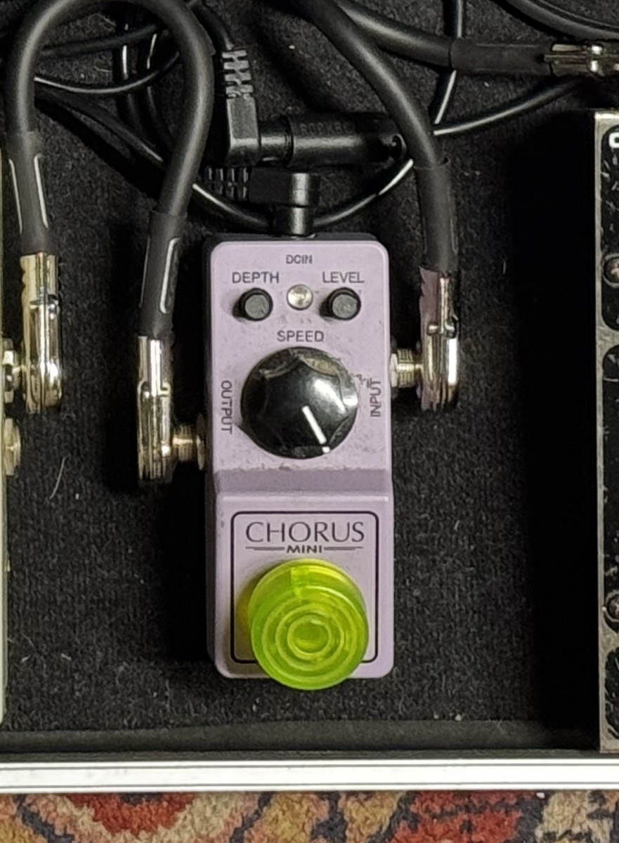 Blues Music Gear Setup by 4nd36100 featuring Ibanez Chorus Mini