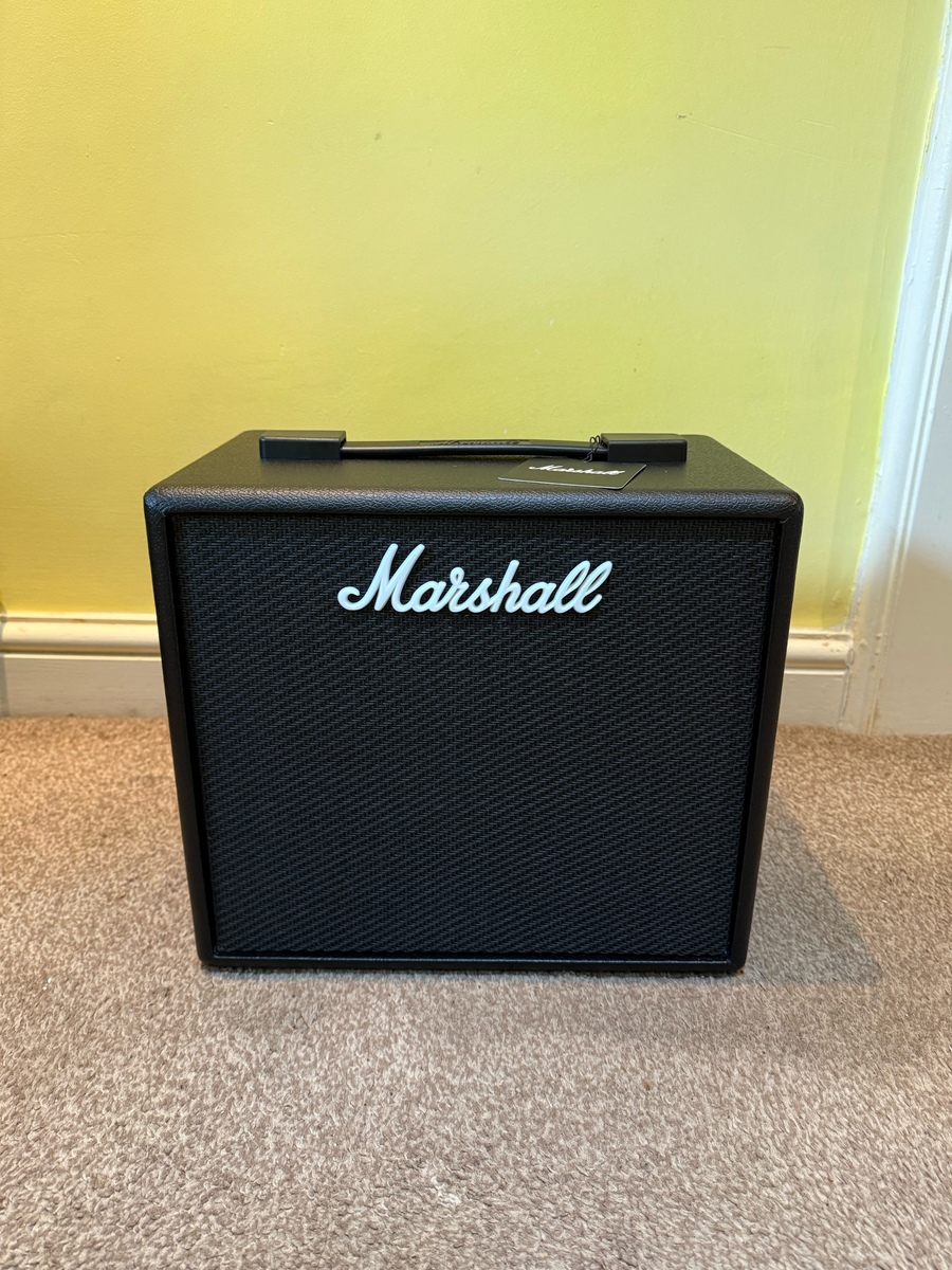 Amp Rig by jdmattinson featuring Marshall CODE 25