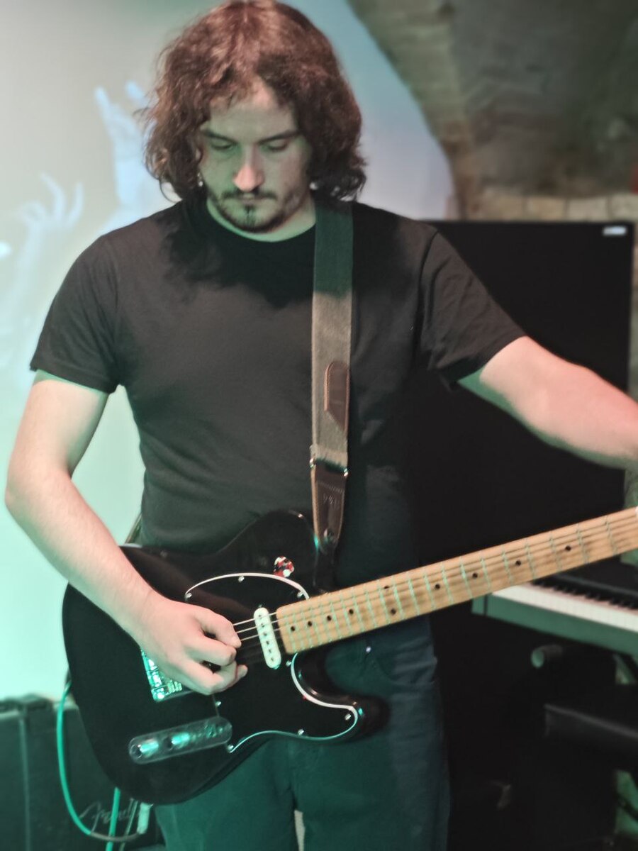 Punk Music Gear Setup by mrcecca featuring Squier Affinity Series Telecaster