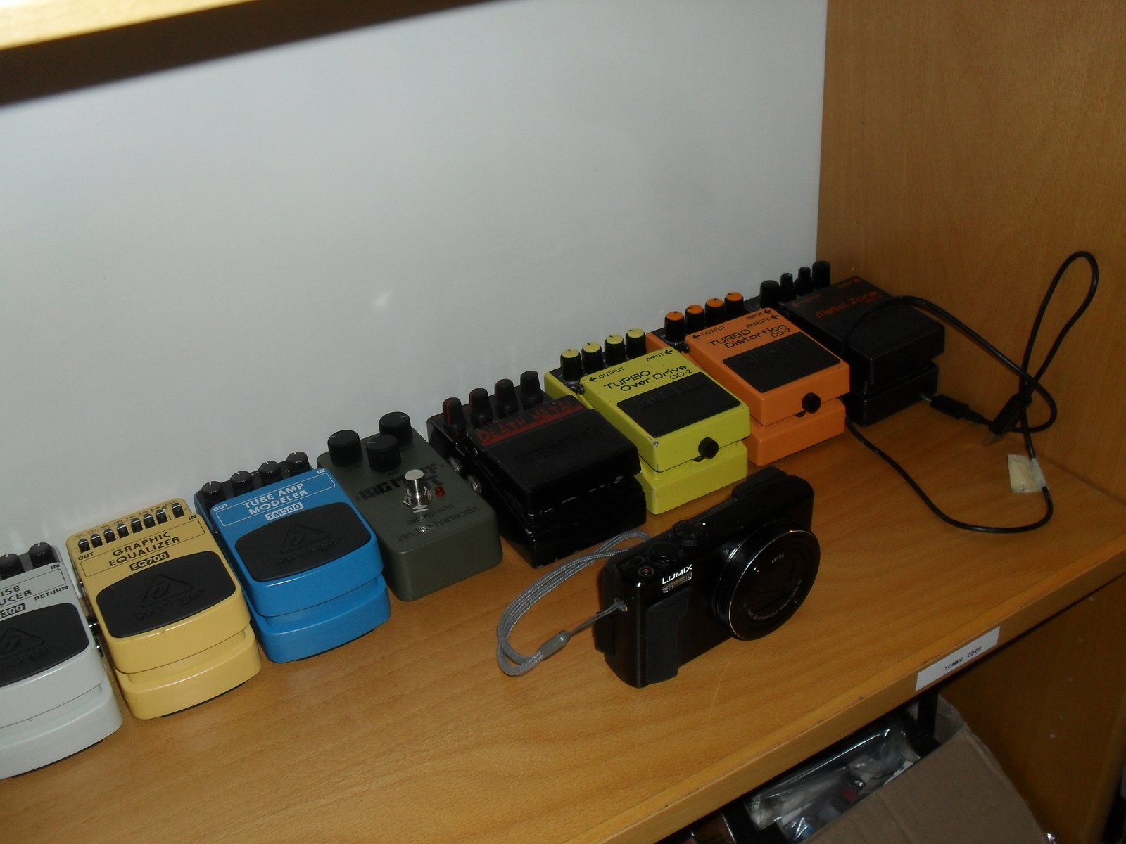 Pedalboard by lars_gustav_larsson featuring Behringer NR300 Noise Reducer, Behringer EQ700 Graphic Equalizer, and Behringer TM300 Tube Amp Modeler and 5 more pieces of gear