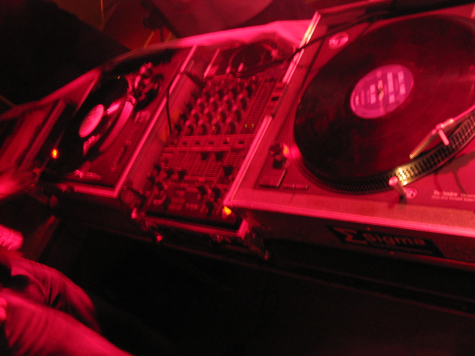 DJ Setup by x_time featuring Technics sl-1210