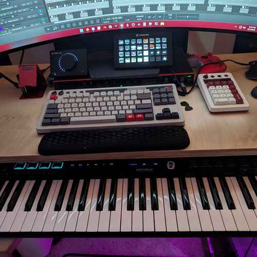 bleepmusic's gear photo