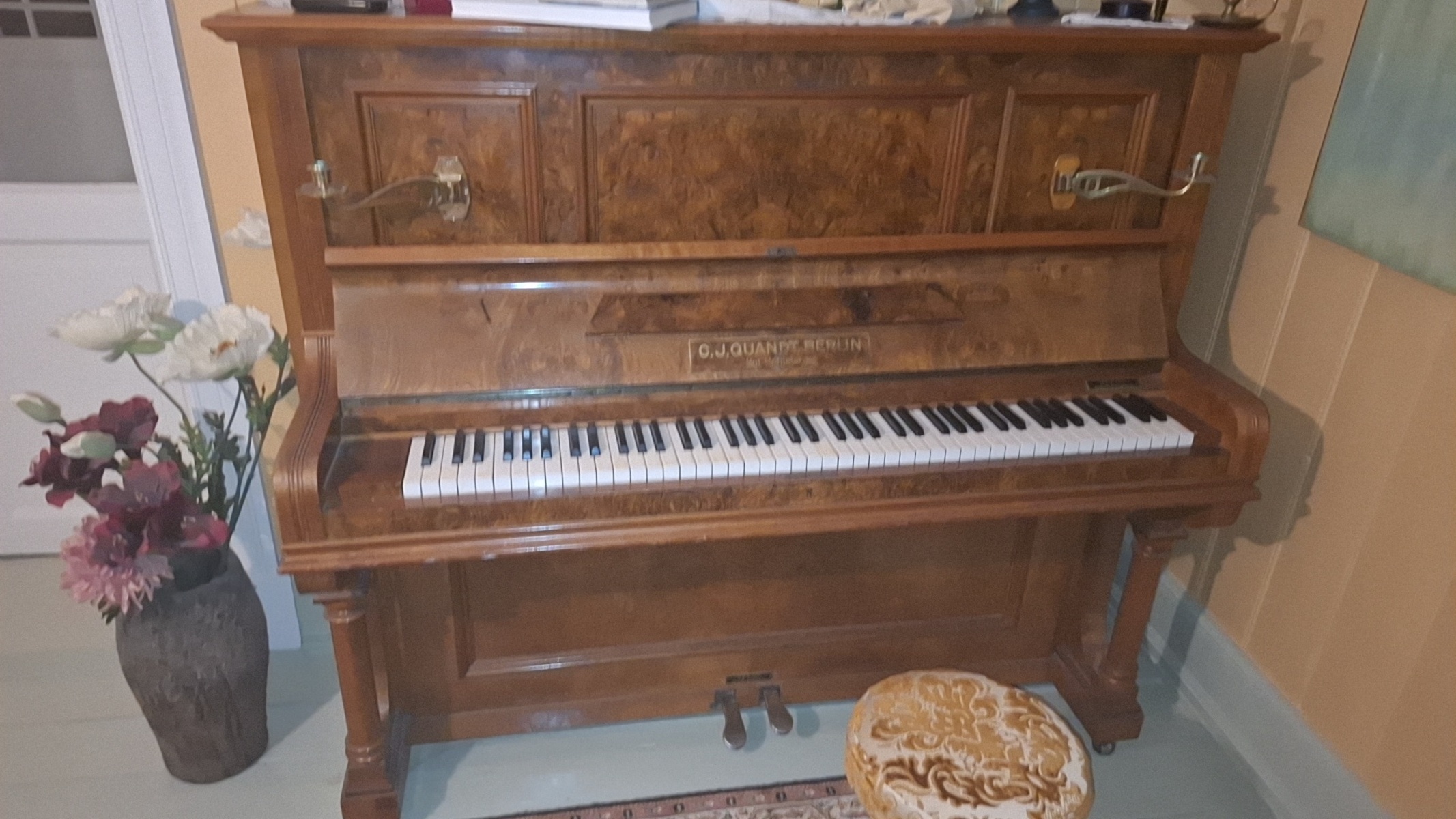 Music Gear Setup by lars_gustav_larsson featuring C. J. Quandt Berlin D.r.p. 115486. Quandt Klangboden Piano