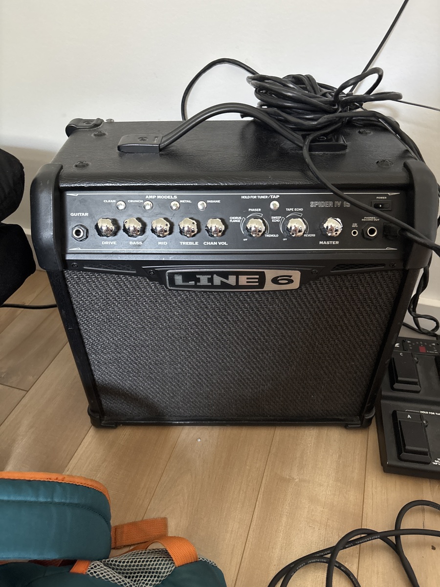 Music Gear Setup by iammat featuring Line 6 Spider IV 15-watt Combo Amplifier