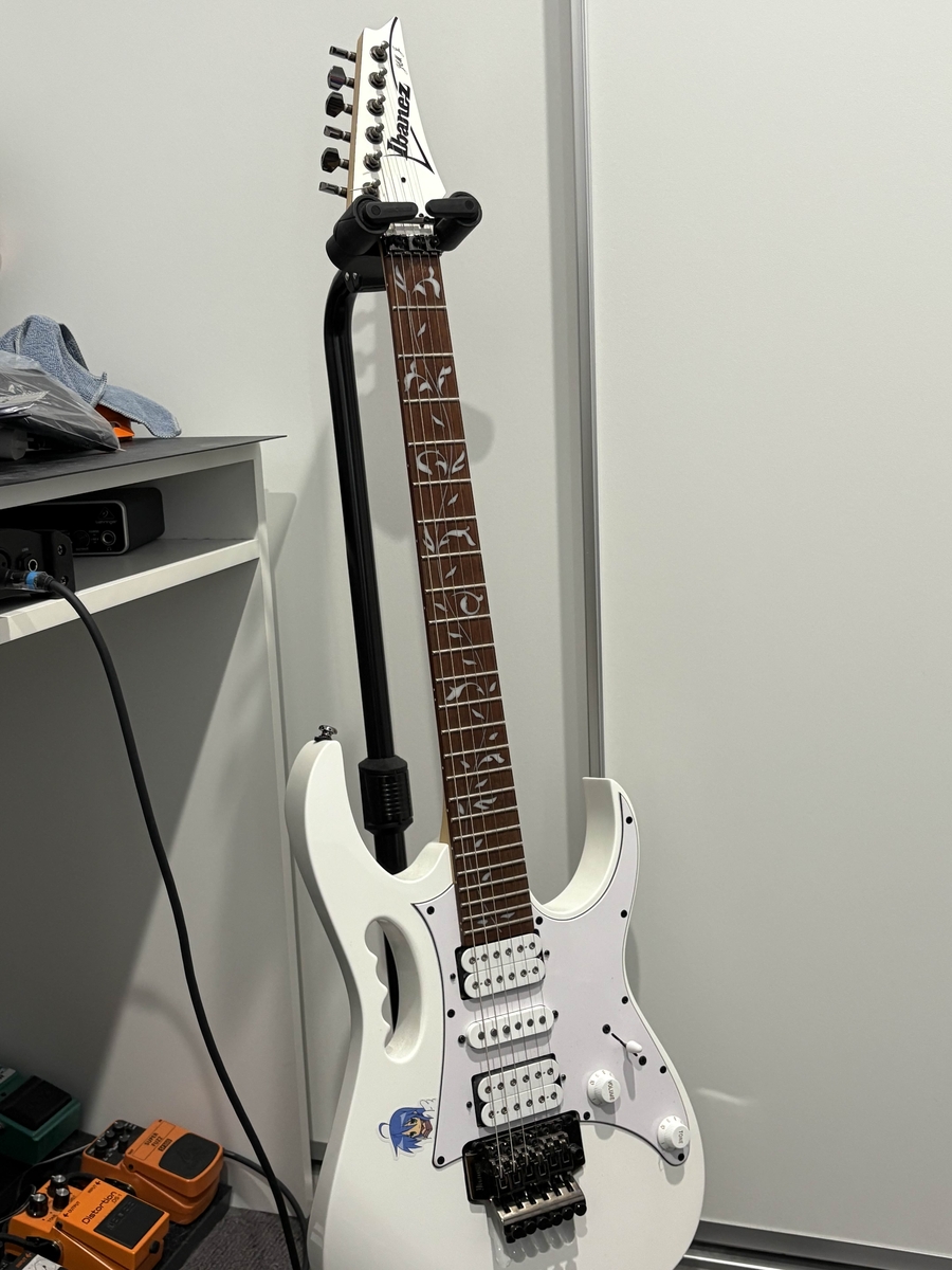 Music Gear Setup by retardead featuring Ibanez JEM-JR