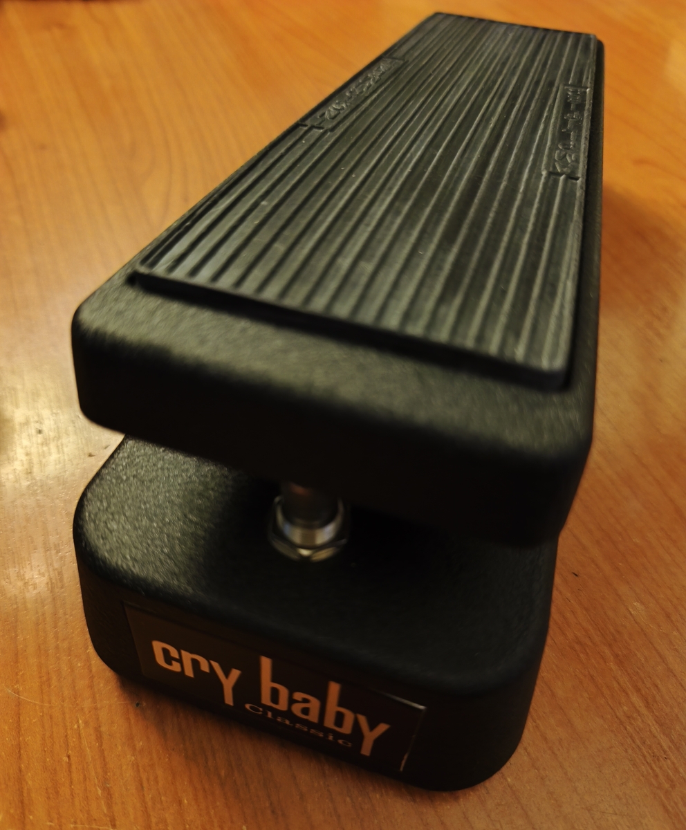 Pedalboard by george_pantsios featuring Dunlop GCB95F Cry Baby Classic Wah Wah